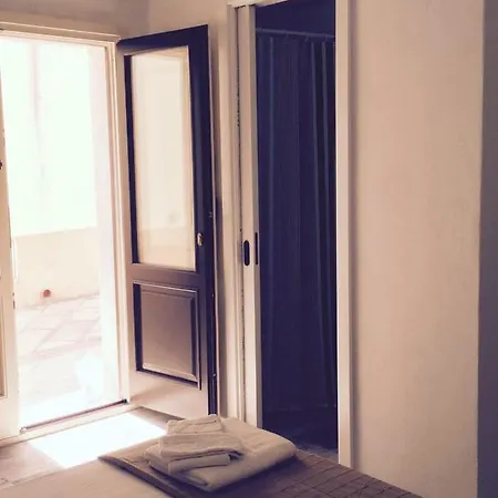 Pensionat Ratanrooms *