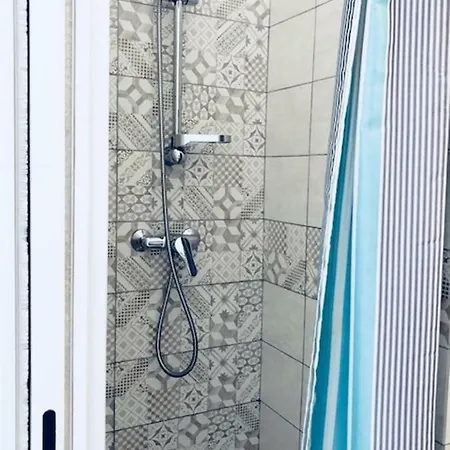 Ratanrooms Presicce